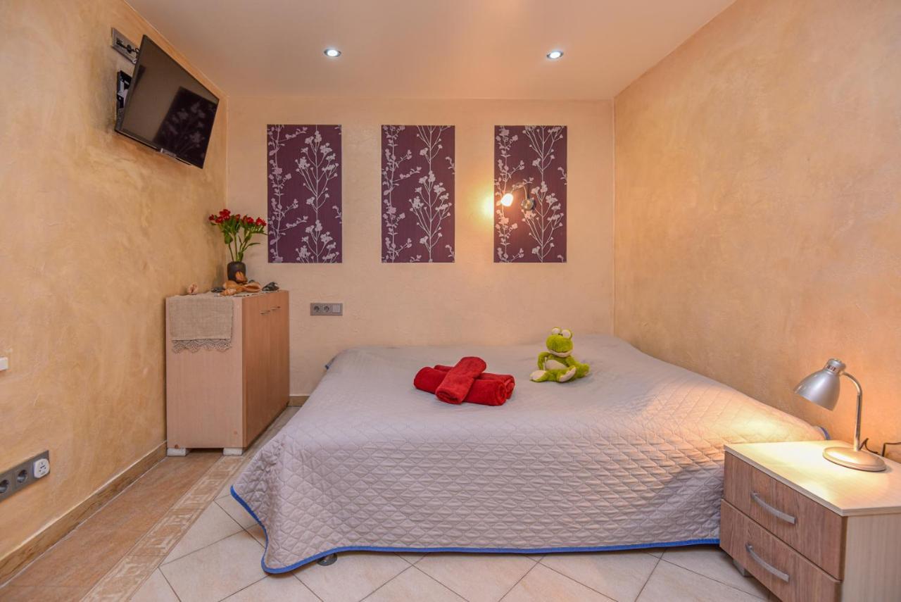 פלאנגה Inkaras Aparthotel מראה חיצוני תמונה
